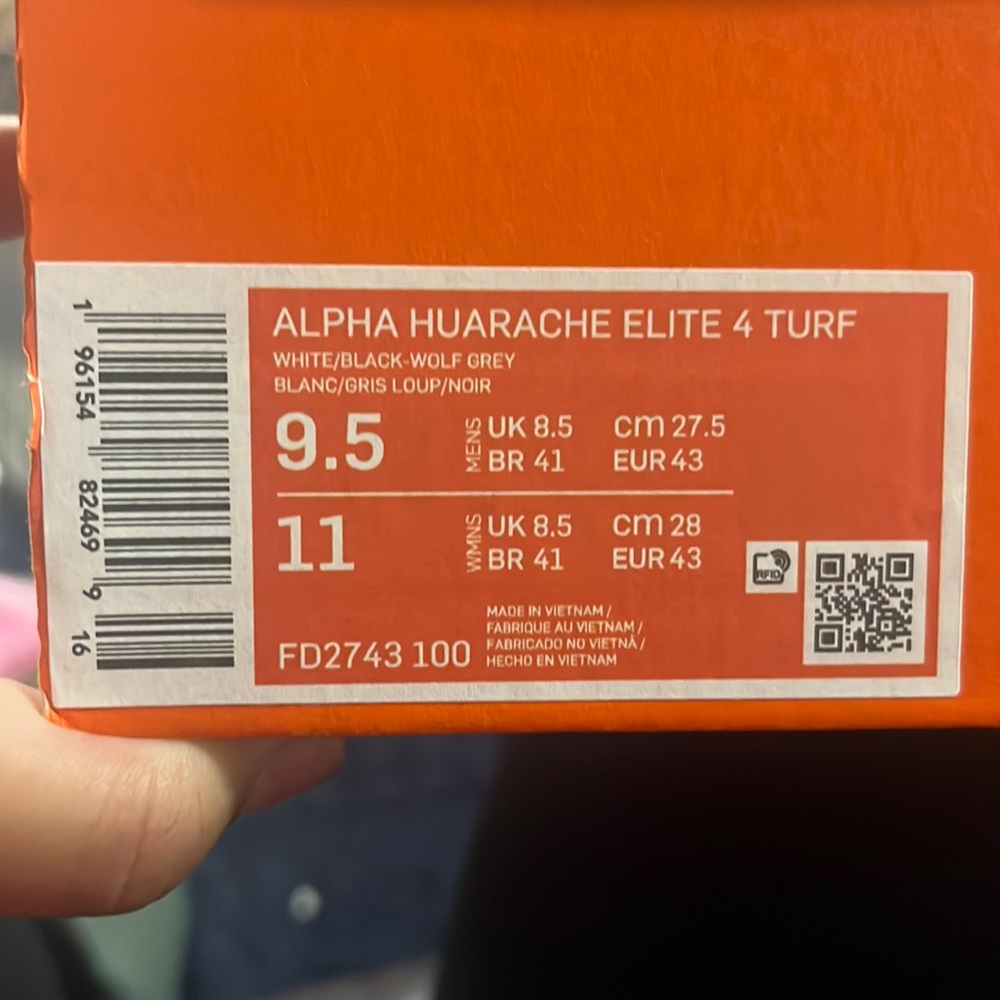 New Nike softball/baseball turf shoes